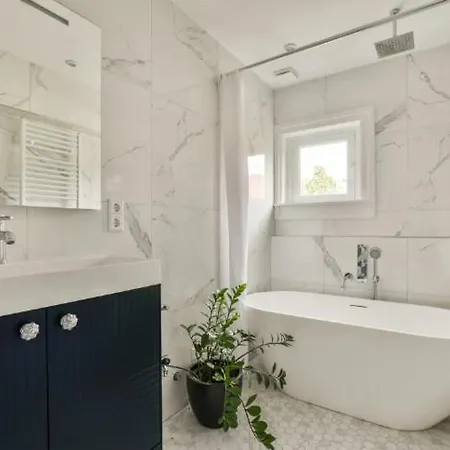 Apartment Aleso Apartament Nantes
